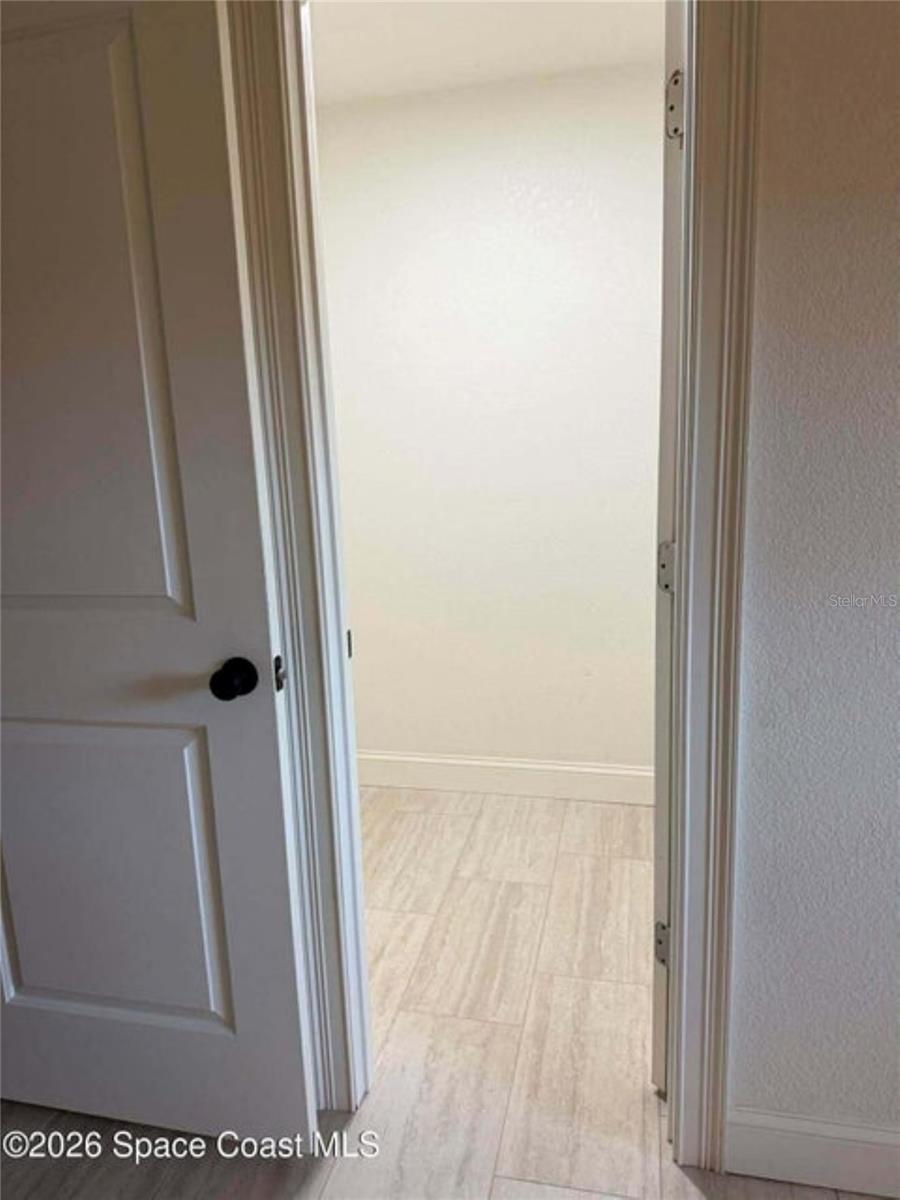 Image 8 of 19 For 3870 Valley Lane