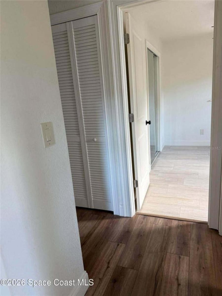 Image 9 of 19 For 3870 Valley Lane