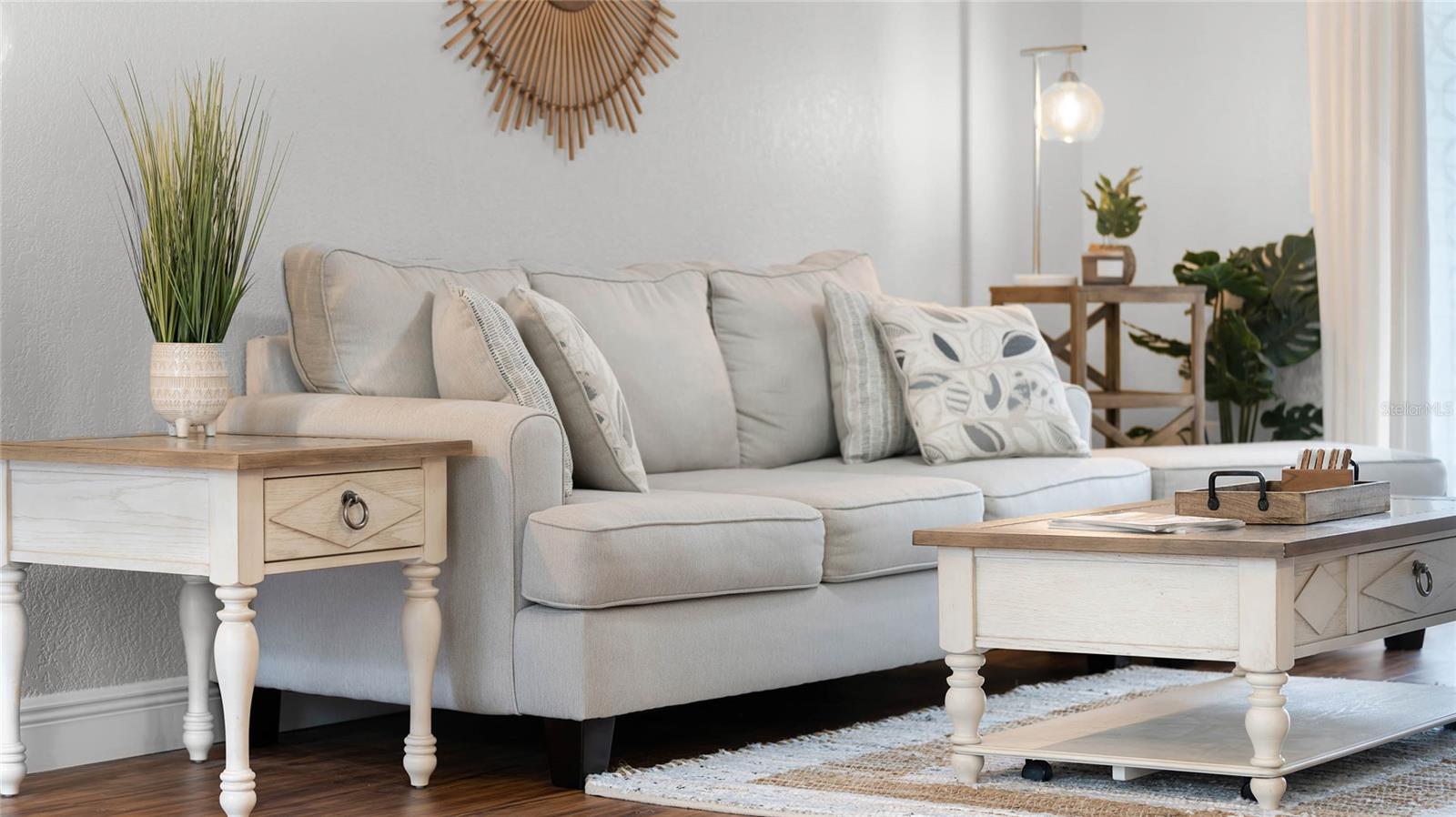 Image 10 of 27 For 524 Sun Valley Village 105