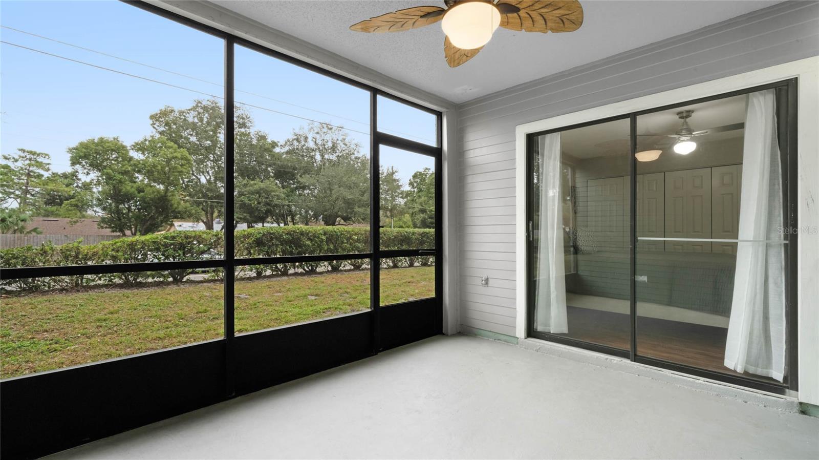 Image 18 of 27 For 524 Sun Valley Village 105