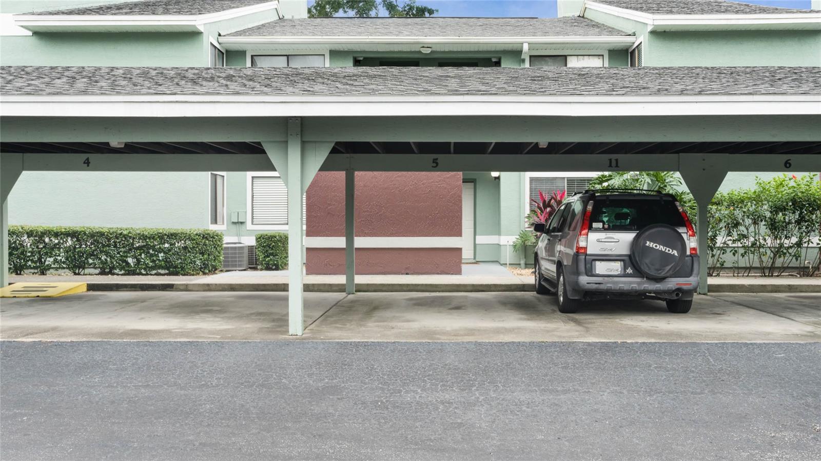 Image 22 of 27 For 524 Sun Valley Village 105