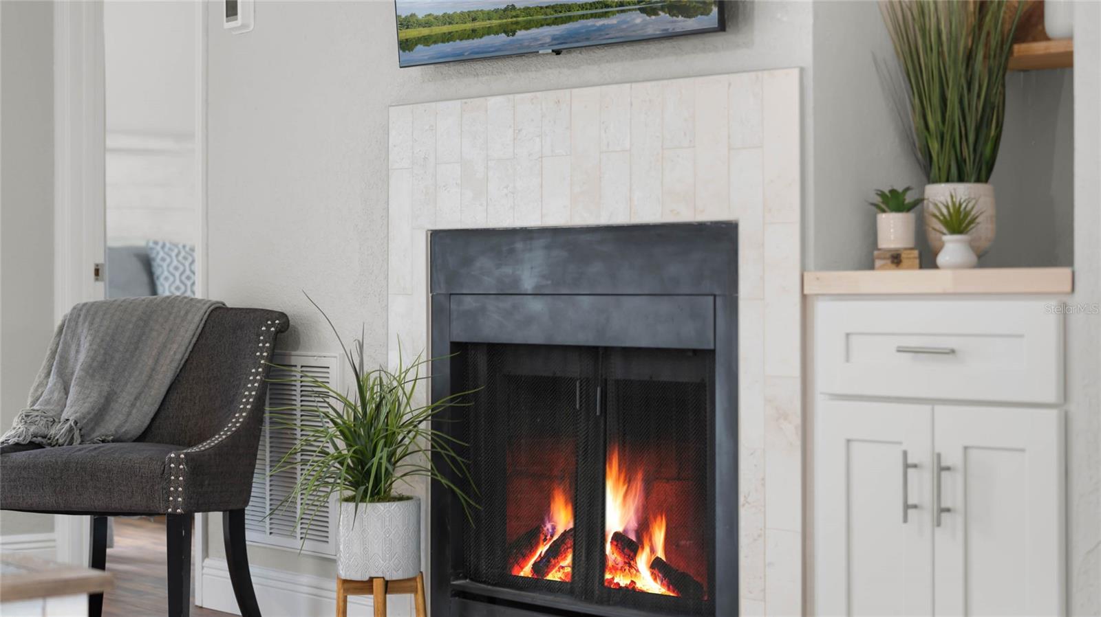 Image 9 of 27 For 524 Sun Valley Village 105