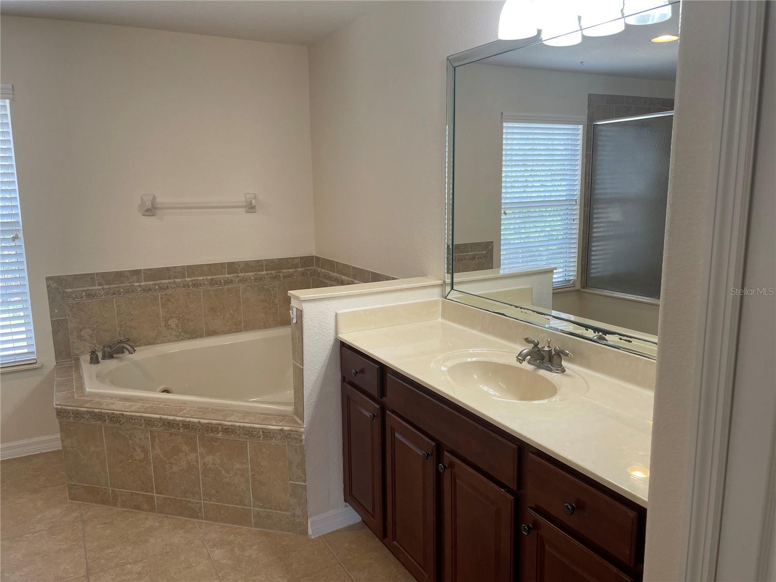 Image 8 of 19 For 13241 Hatherton Circle