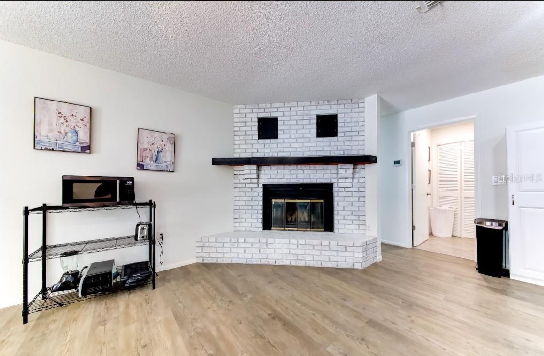 Image 32 of 49 For 2932 Lexington Street