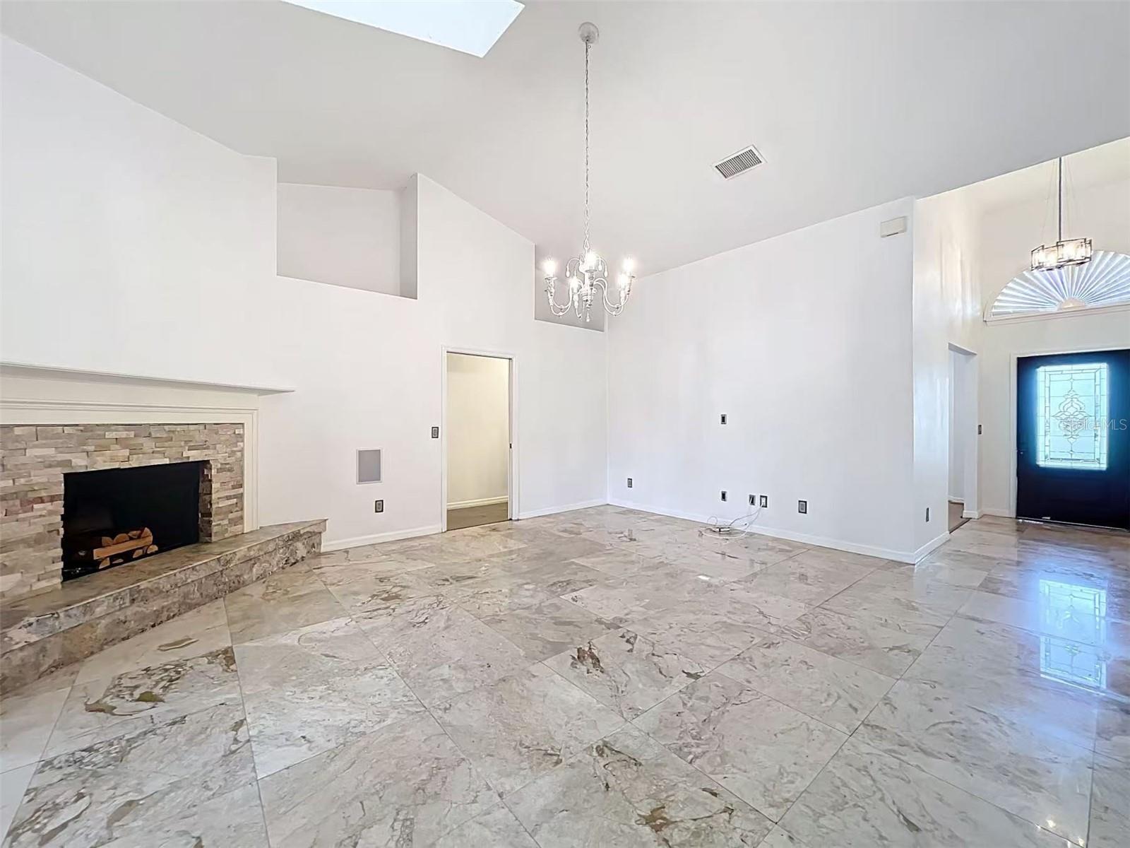 Image 13 of 73 For 9144 Galleon Court