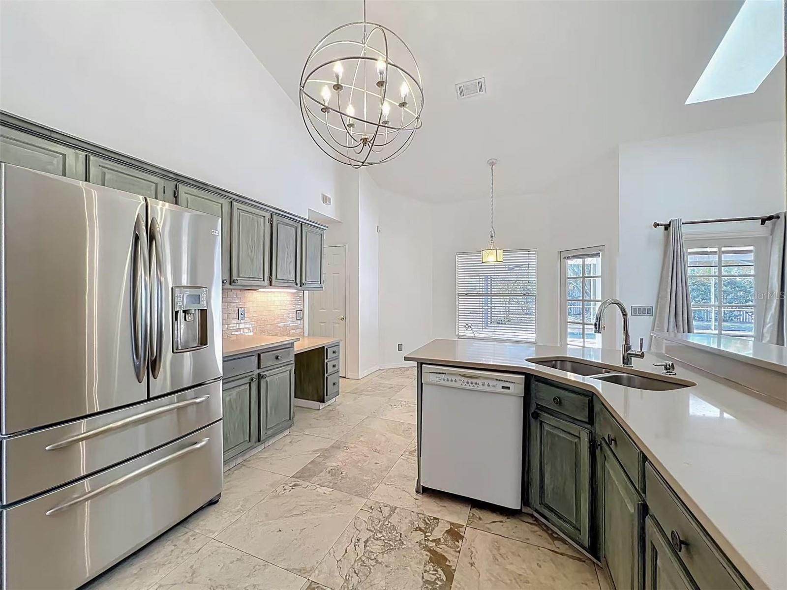 Image 21 of 73 For 9144 Galleon Court