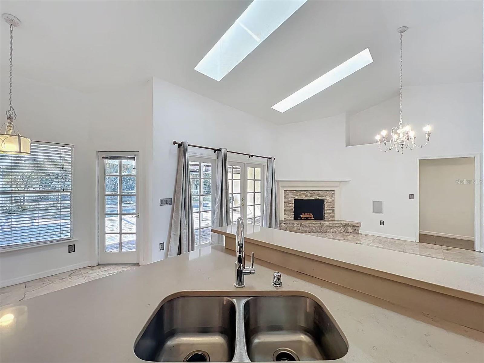 Image 26 of 73 For 9144 Galleon Court