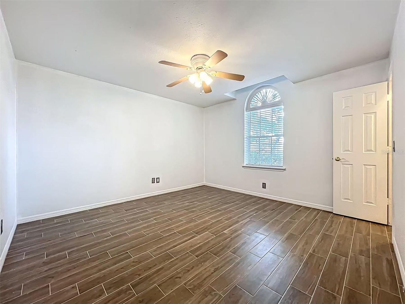 Image 39 of 73 For 9144 Galleon Court