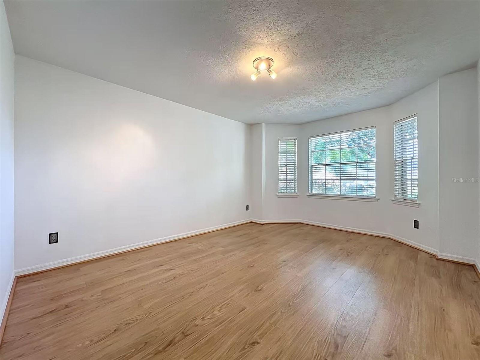 Image 41 of 73 For 9144 Galleon Court