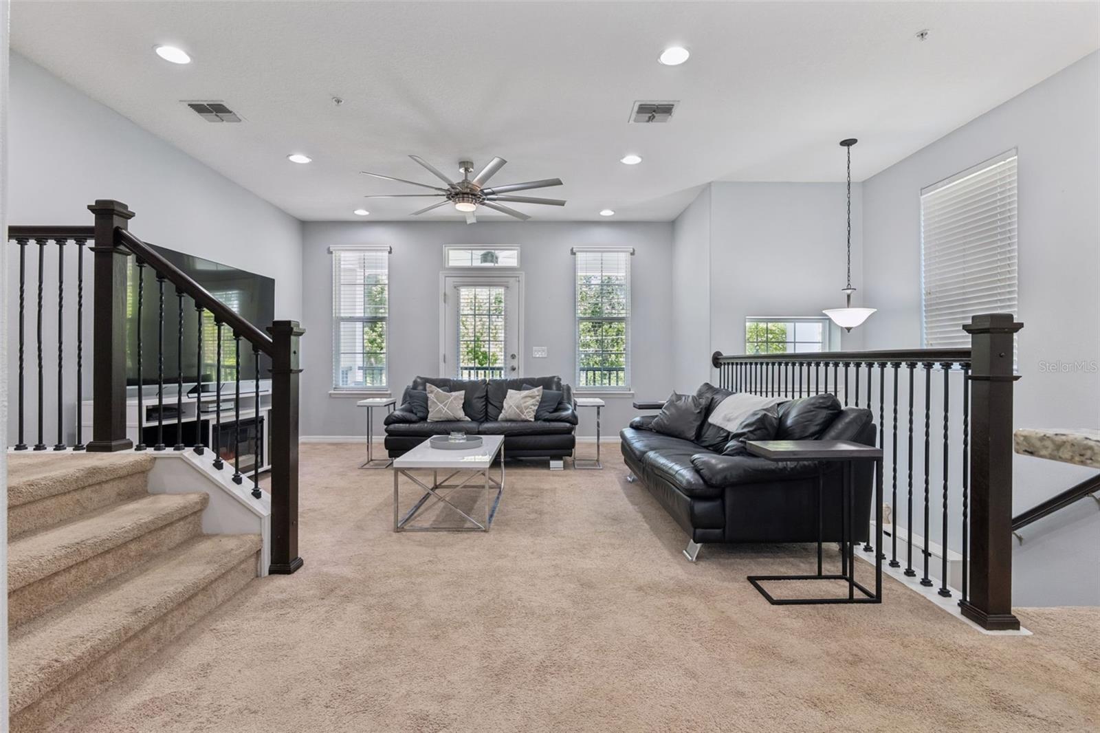 Image 11 of 74 For 1165 Orange Avenue