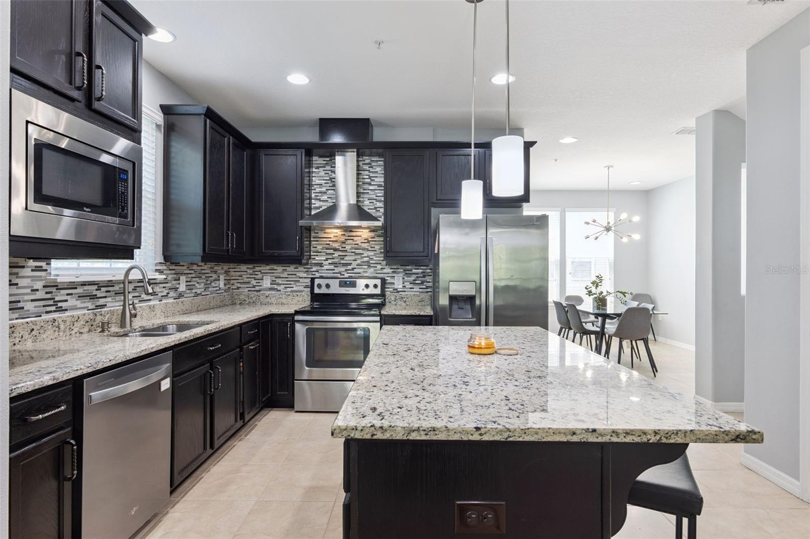 Image 15 of 74 For 1165 Orange Avenue