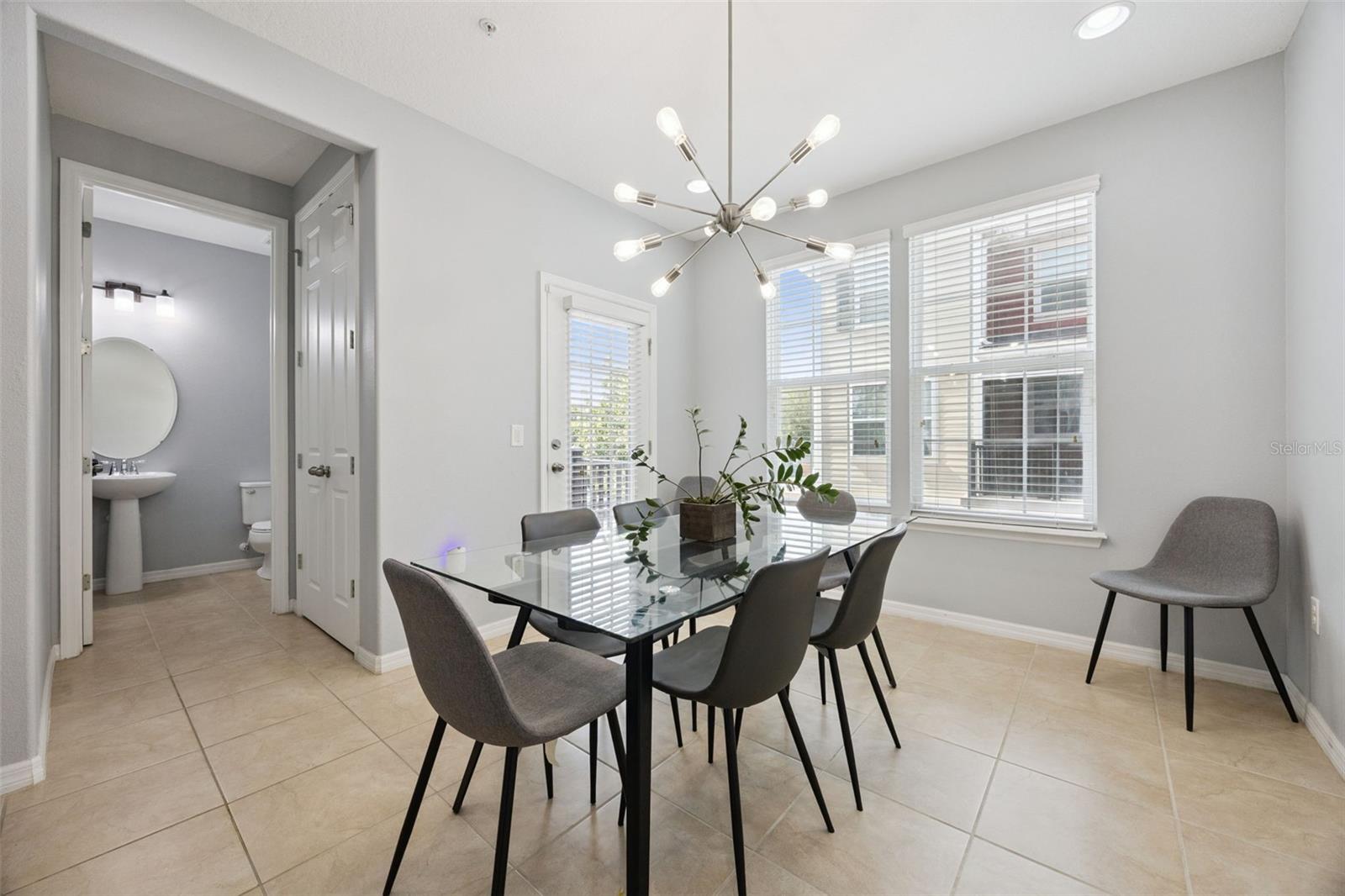 Image 22 of 74 For 1165 Orange Avenue