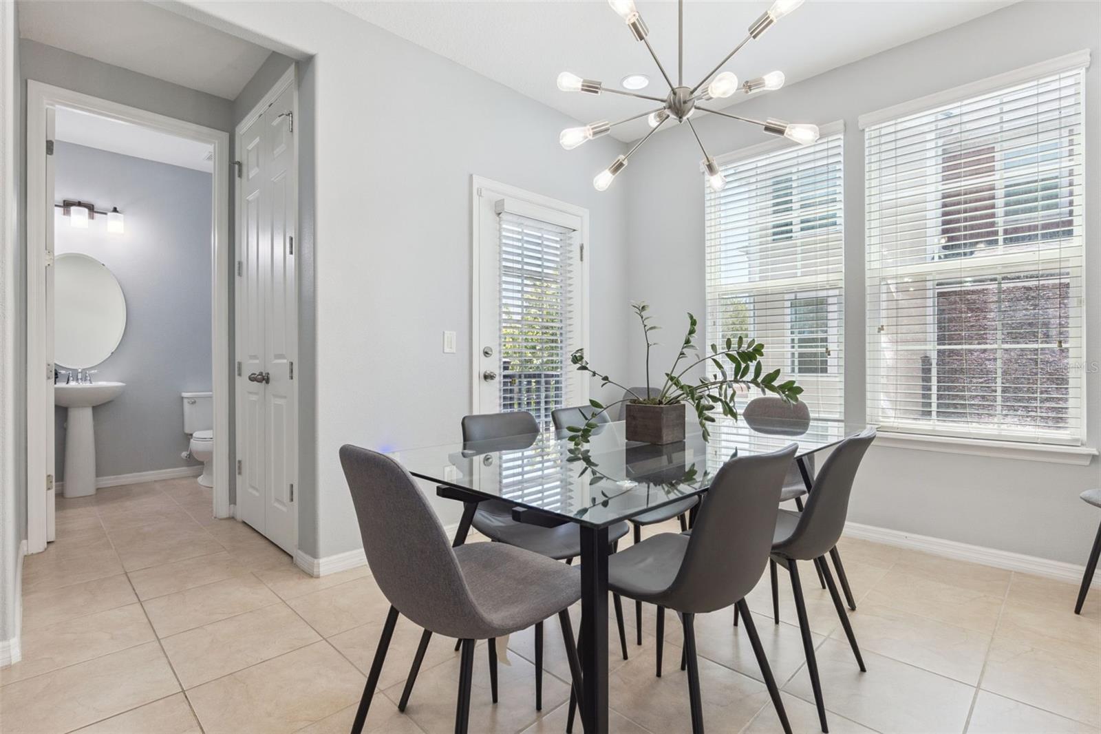 Image 23 of 74 For 1165 Orange Avenue