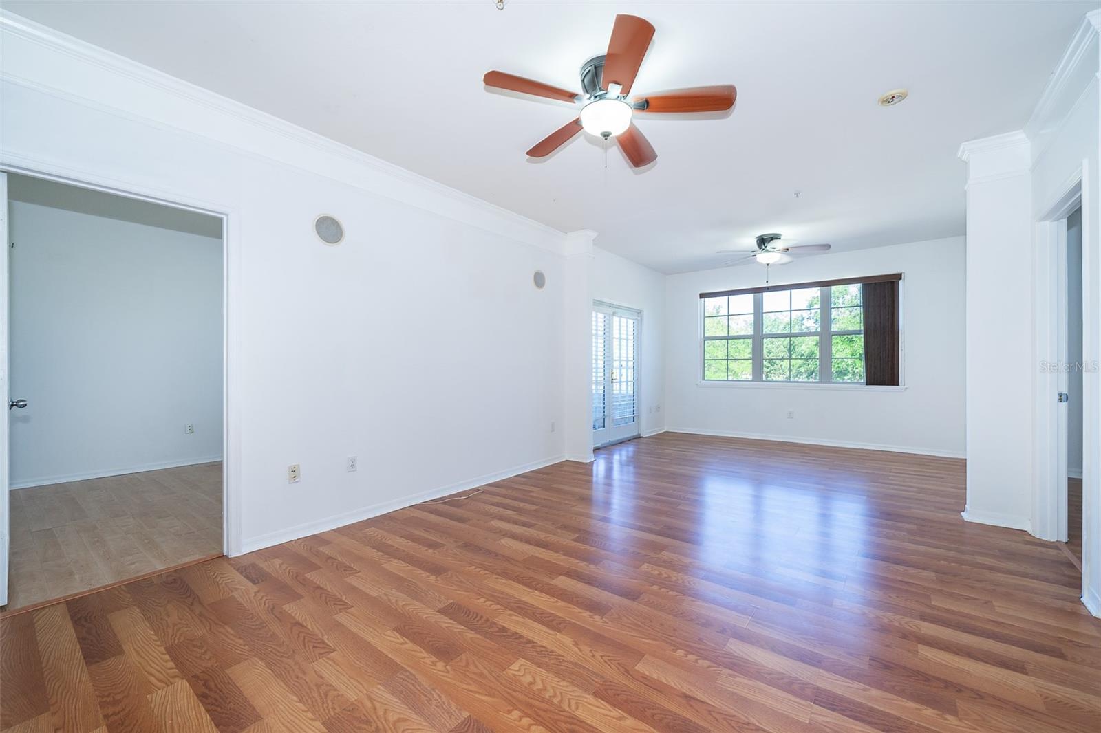 Image 11 of 26 For 6413 Astor Village Avenue 206