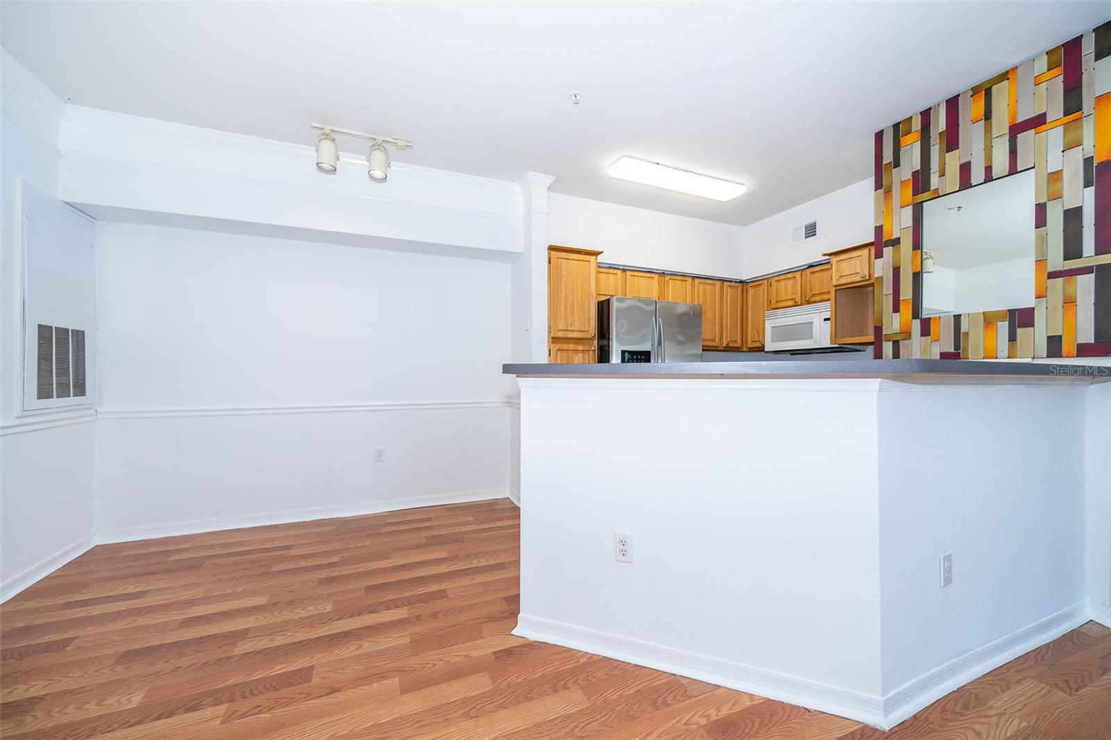 Image 7 of 26 For 6413 Astor Village Avenue 206