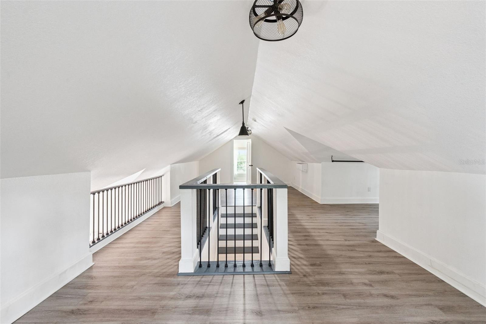 Image 14 of 29 For 1016 Washington Avenue