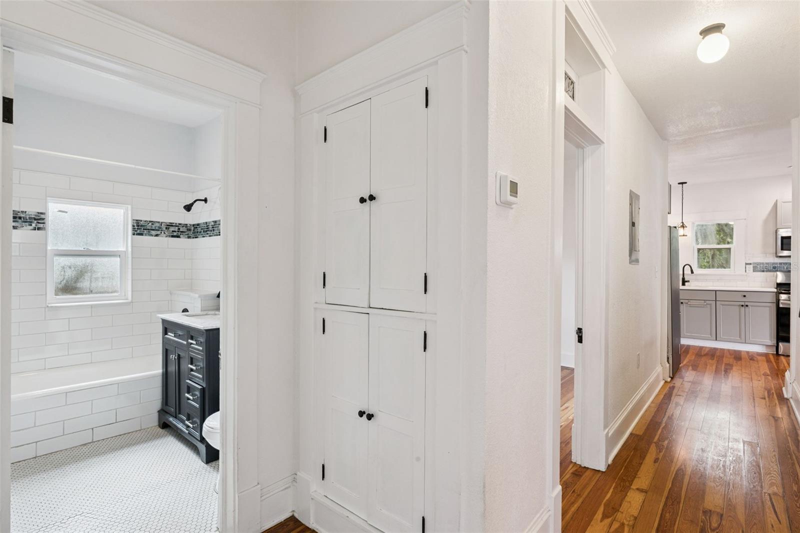 Image 19 of 29 For 1016 Washington Avenue