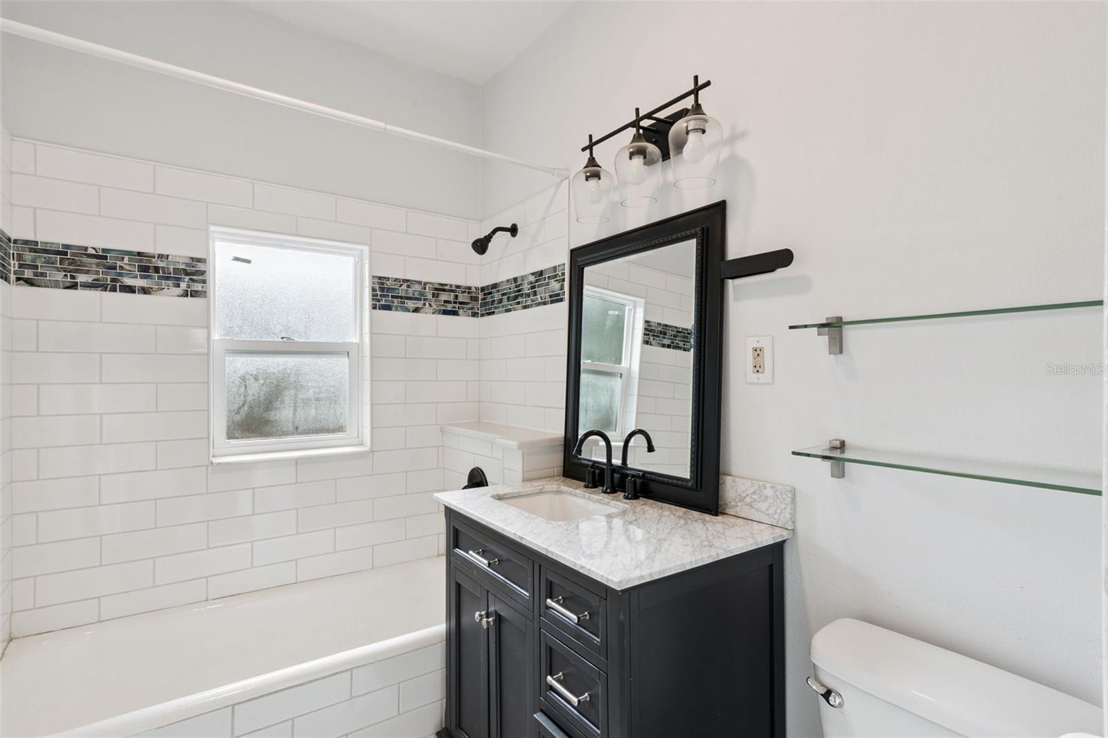 Image 23 of 29 For 1016 Washington Avenue