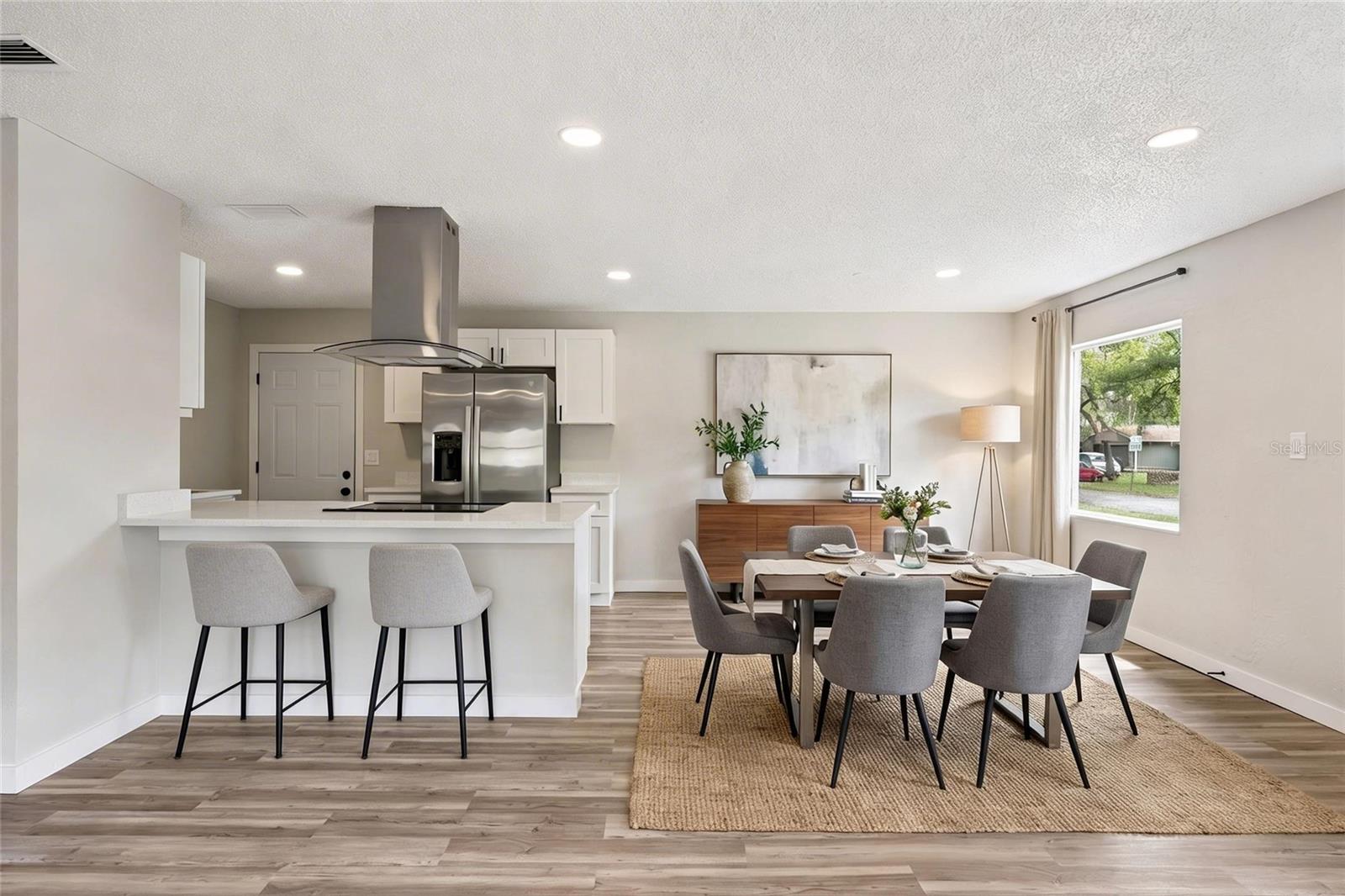 Image 11 of 34 For 330 Marjorie Boulevard