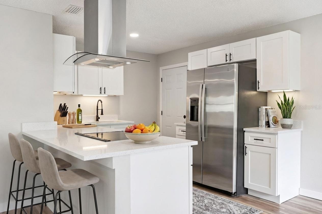 Image 15 of 34 For 330 Marjorie Boulevard