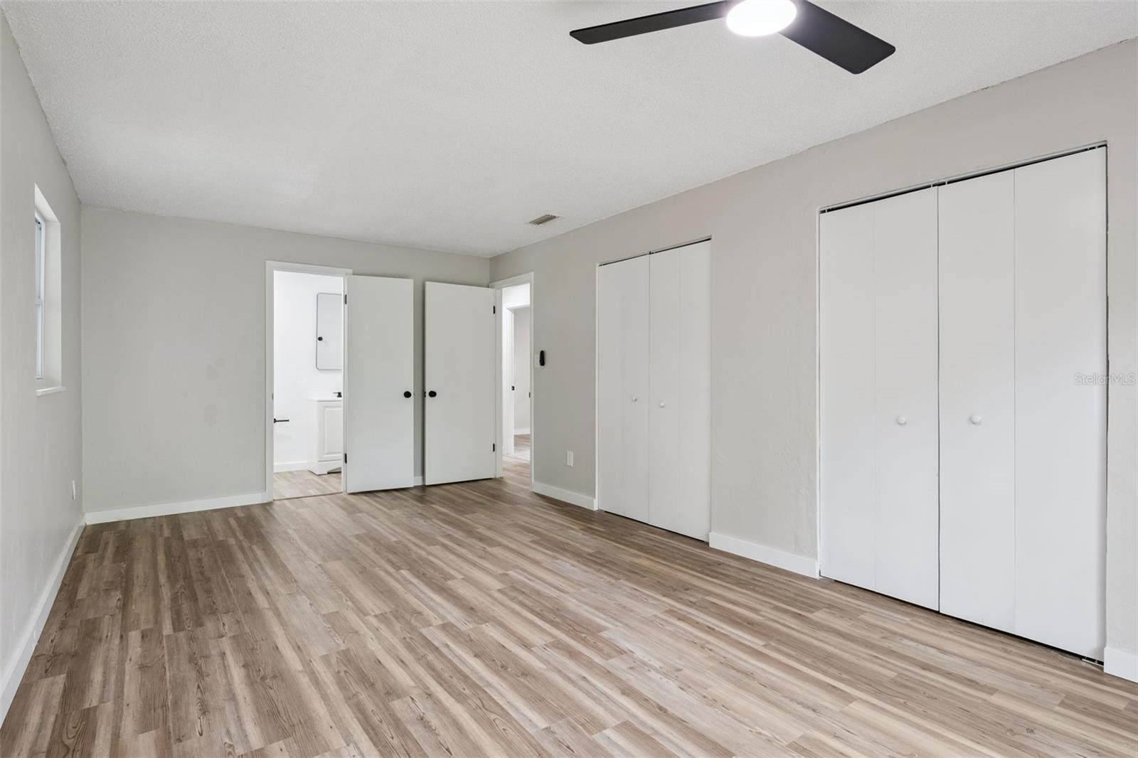 Image 20 of 34 For 330 Marjorie Boulevard