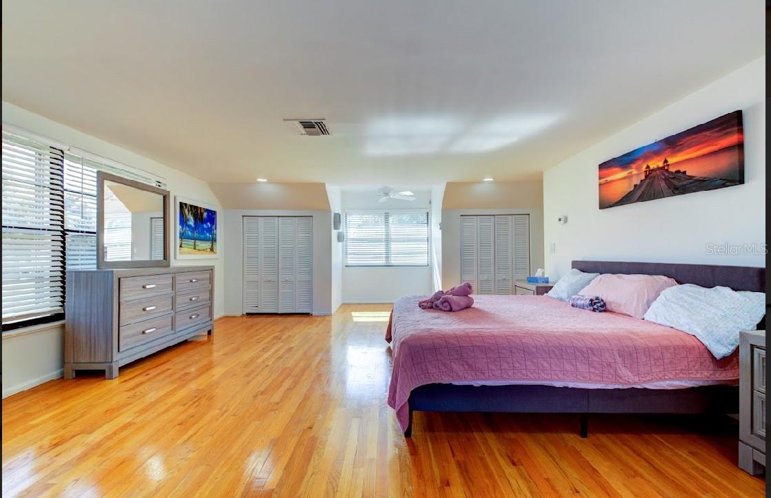 Image 18 of 47 For 2932 Lexington Street