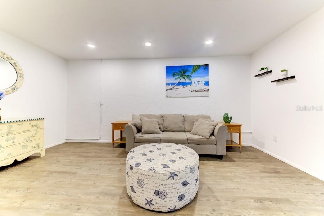 Image 25 of 47 For 2932 Lexington Street