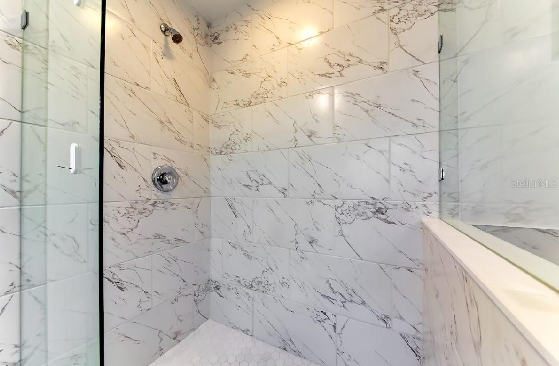 Image 39 of 47 For 2932 Lexington Street