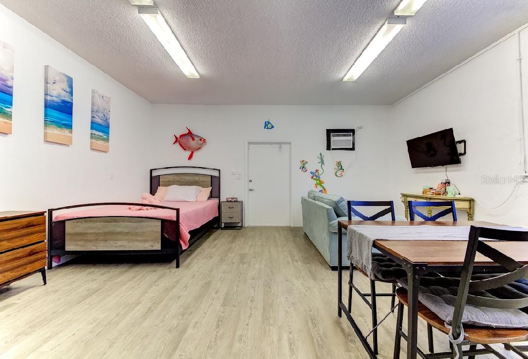 Image 41 of 47 For 2932 Lexington Street