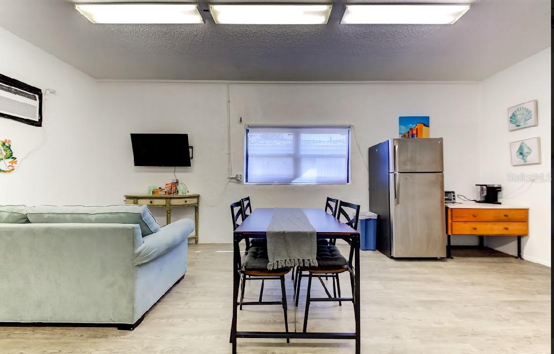 Image 42 of 47 For 2932 Lexington Street