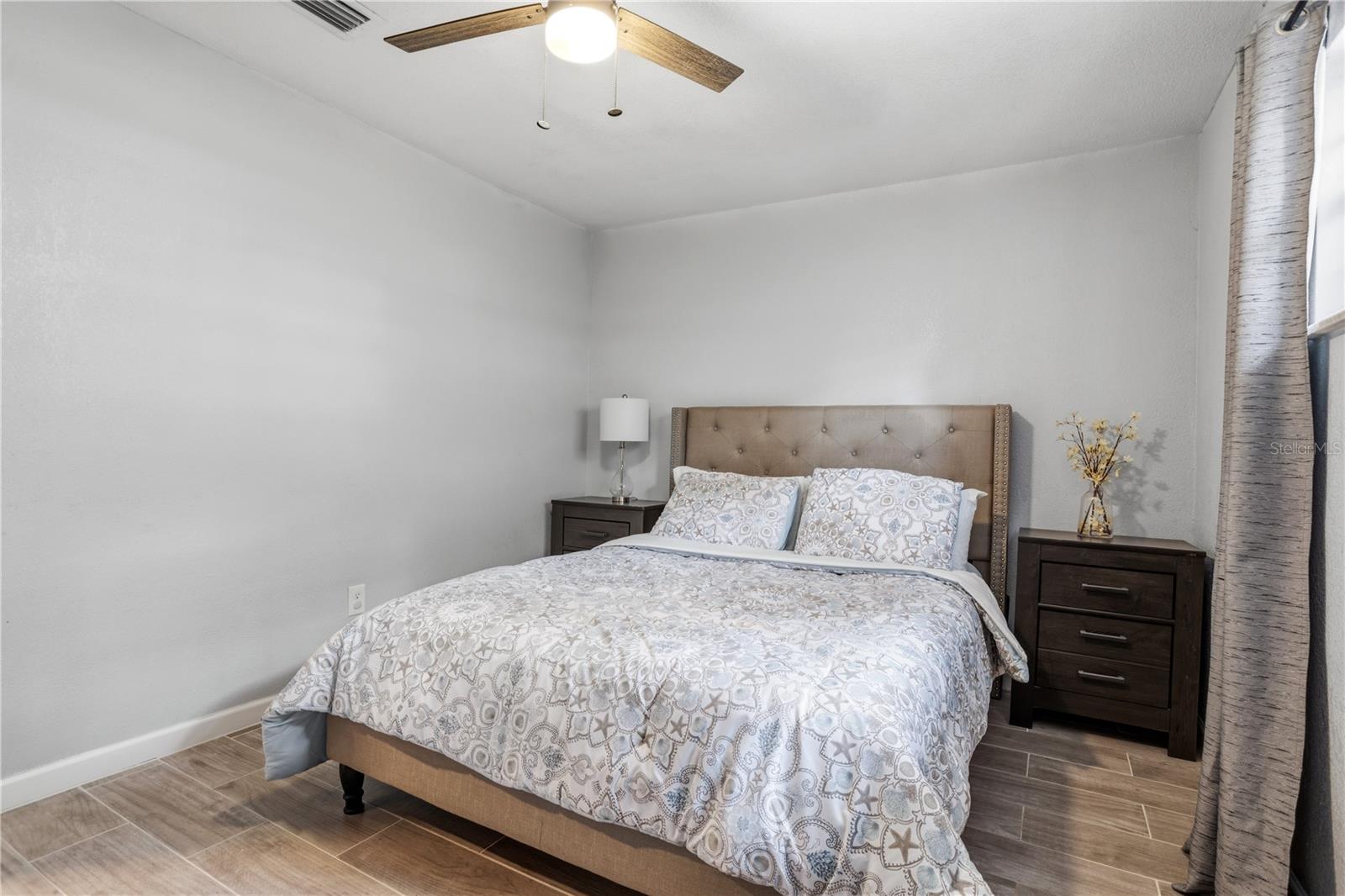 Image 13 of 27 For 354 Hickory Drive