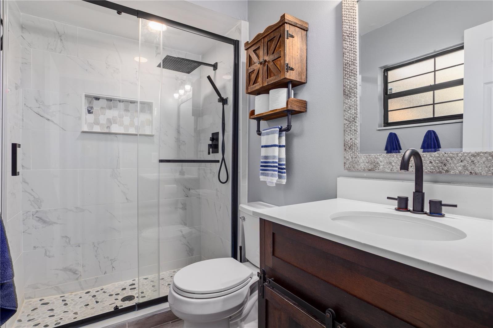 Image 18 of 27 For 354 Hickory Drive