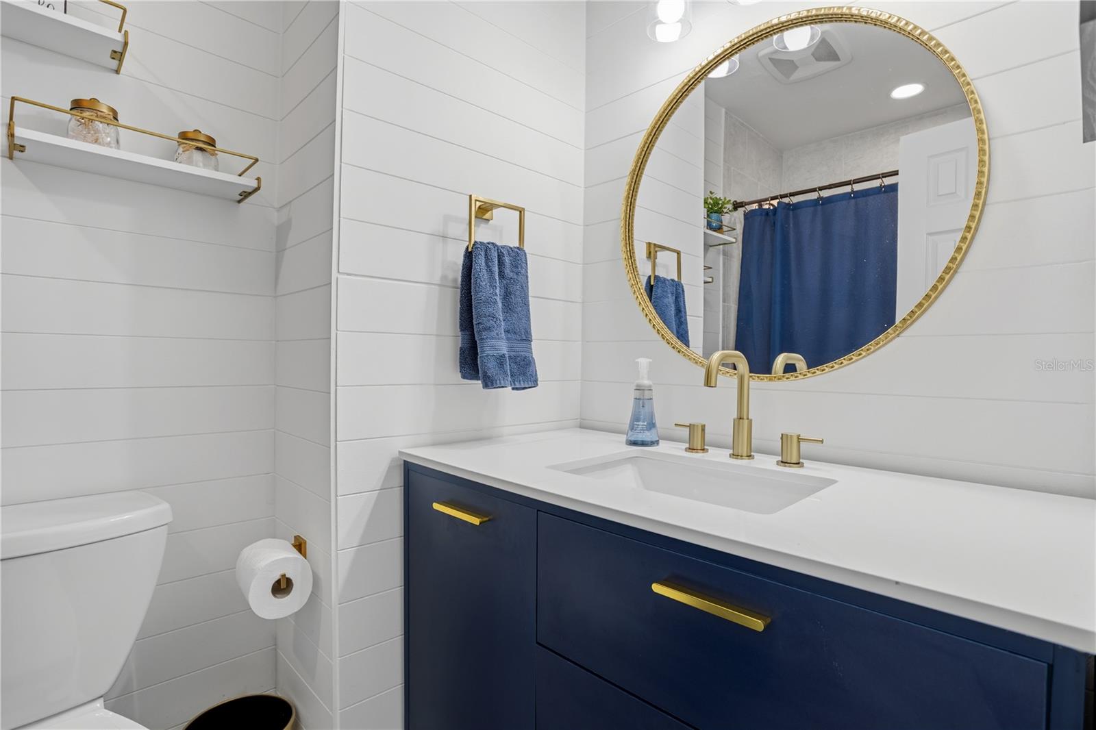 Image 19 of 27 For 354 Hickory Drive