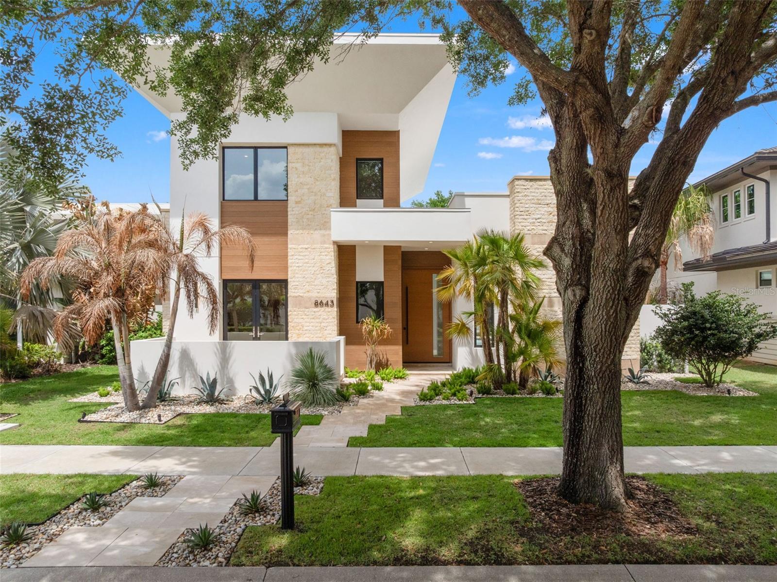 Image 4 of 93 For 8643 Farthington Way