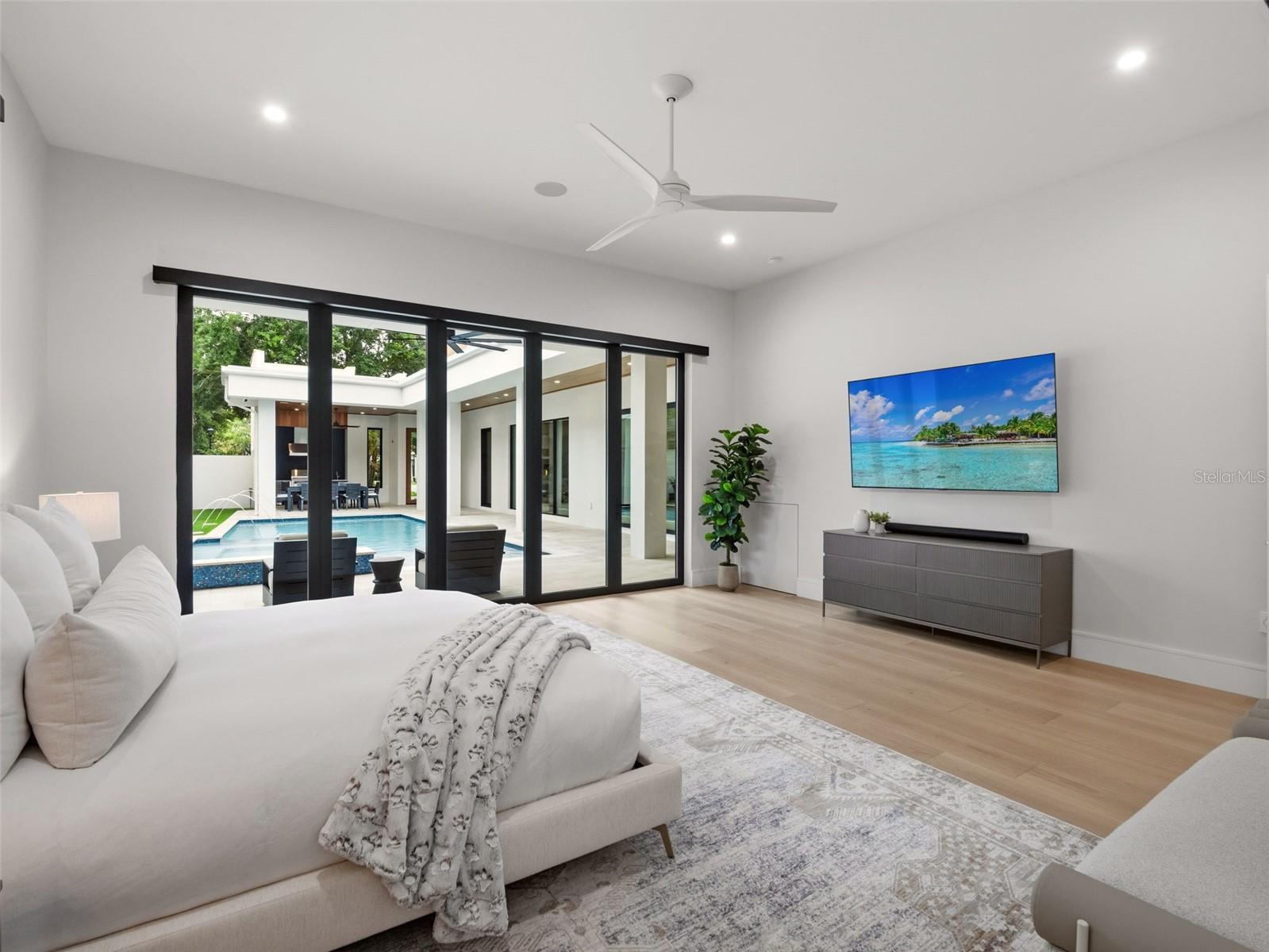 Image 53 of 93 For 8643 Farthington Way