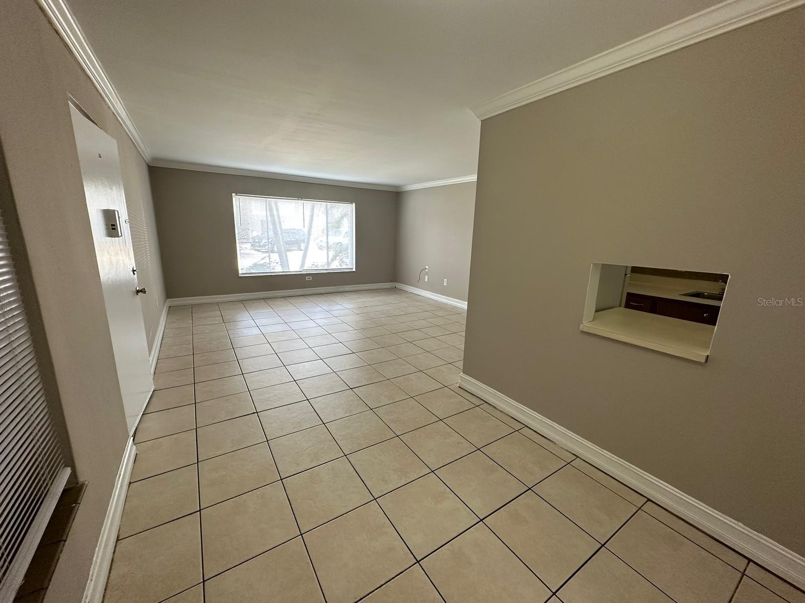 Image 3 of 28 For 1830 Maravilla Avenue 202