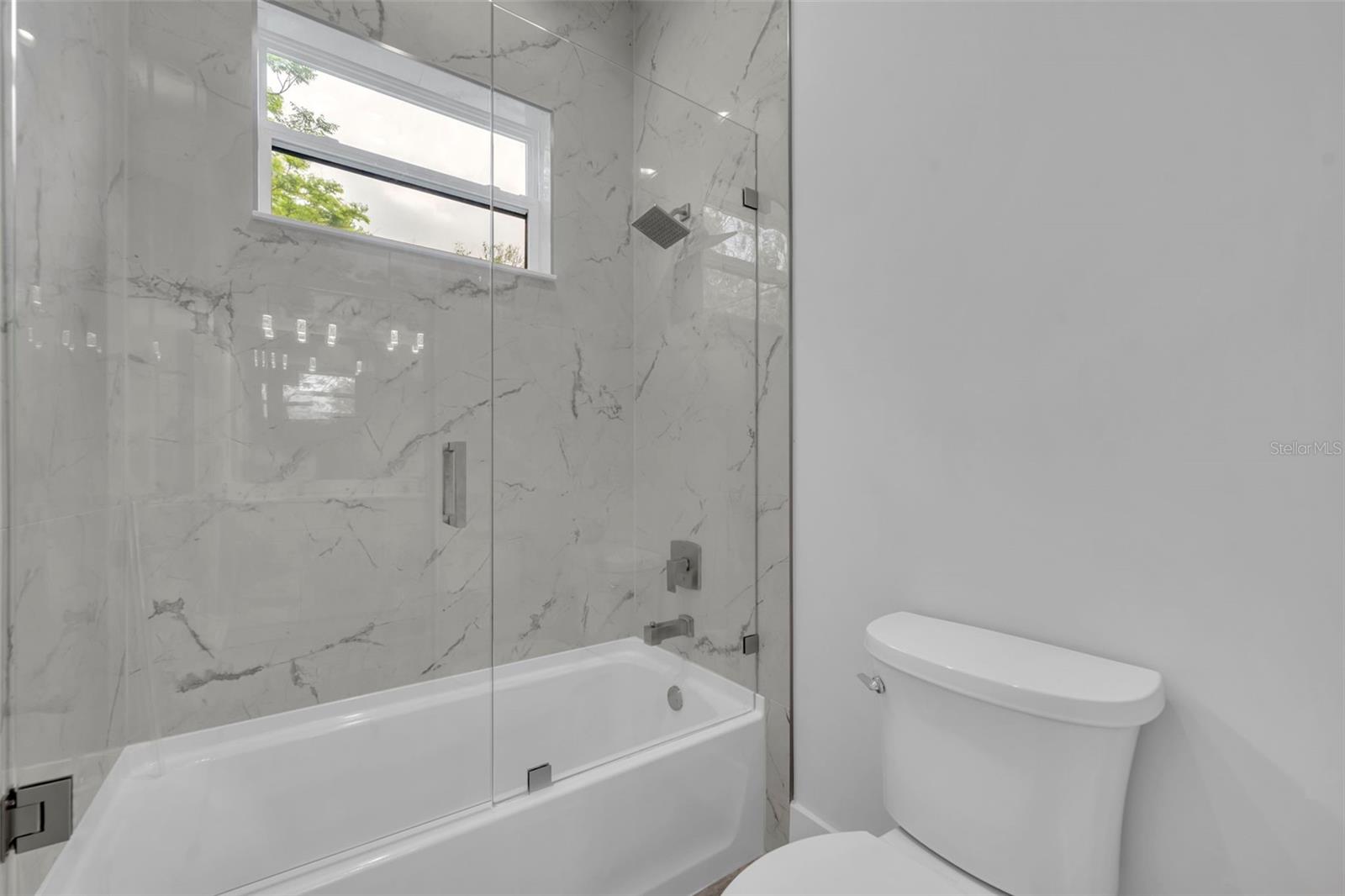 Image 32 of 46 For 102 Bell Place