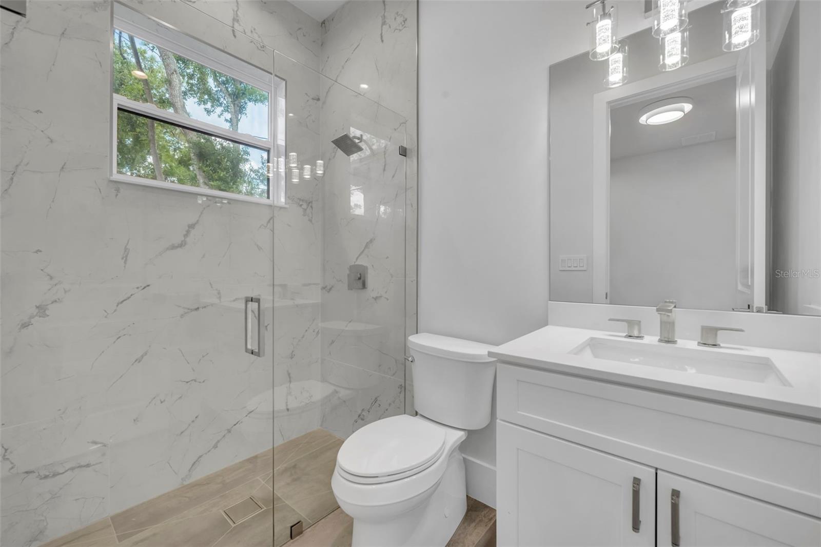 Image 35 of 46 For 102 Bell Place