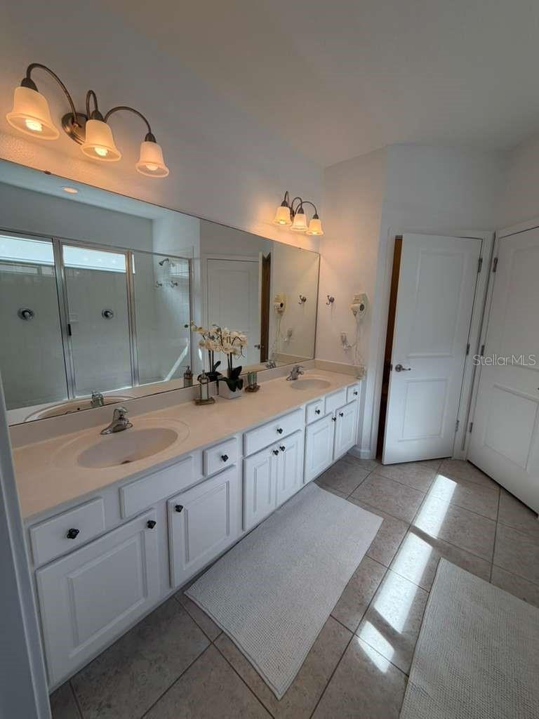 Image 43 of 57 For 4507 Monado Drive