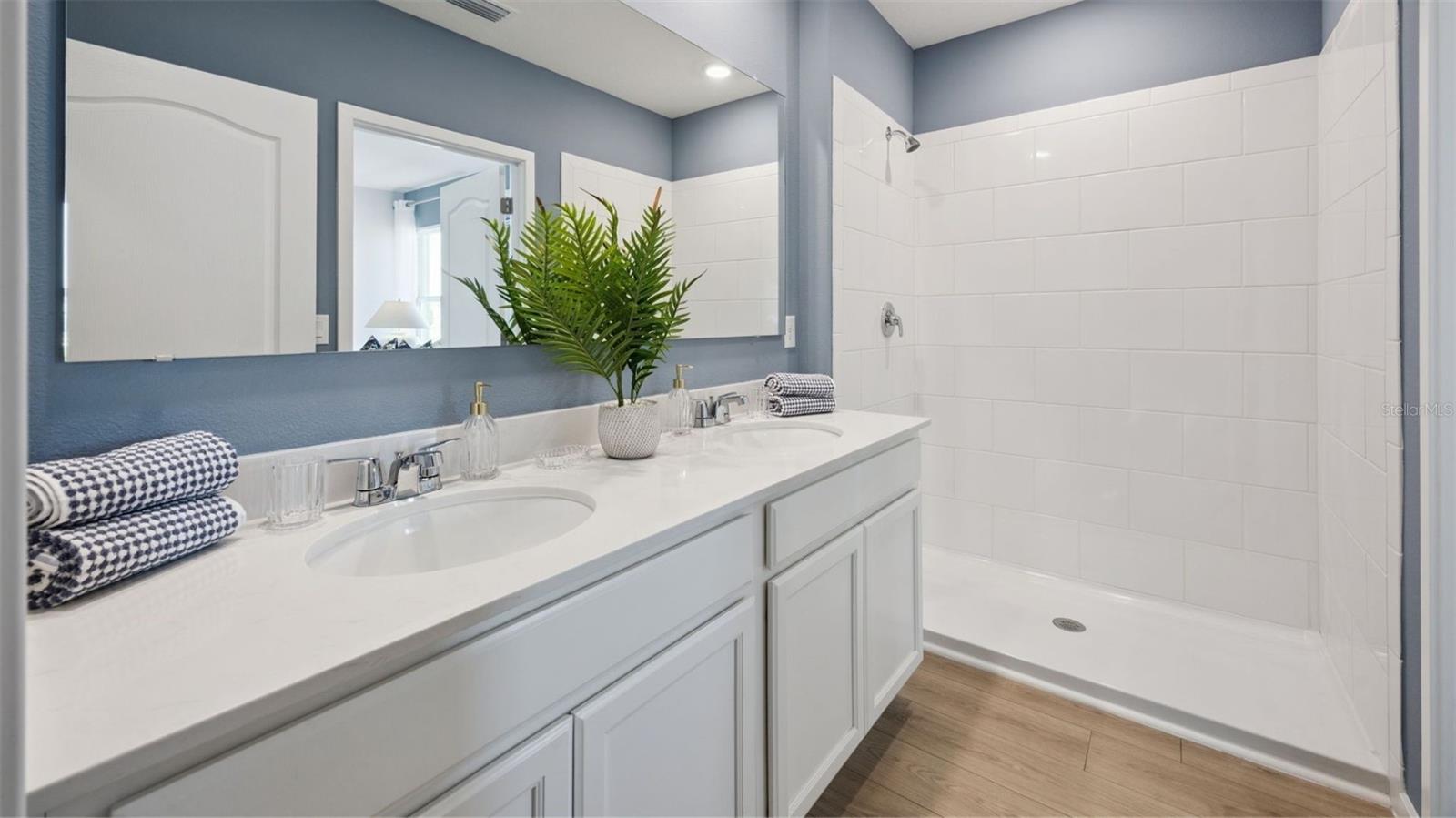 Image 14 of 17 For 1019 Commons Way