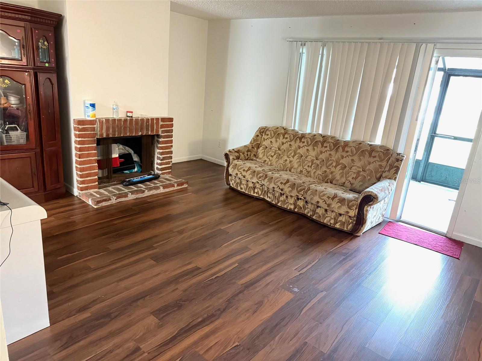 Image 6 of 23 For 5123 Picadilly Circus Court 2