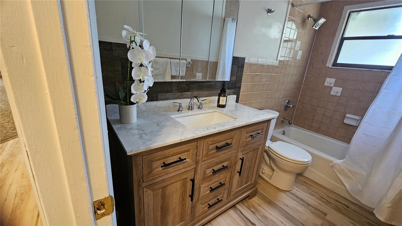 Image 22 of 28 For 5327 11th Street