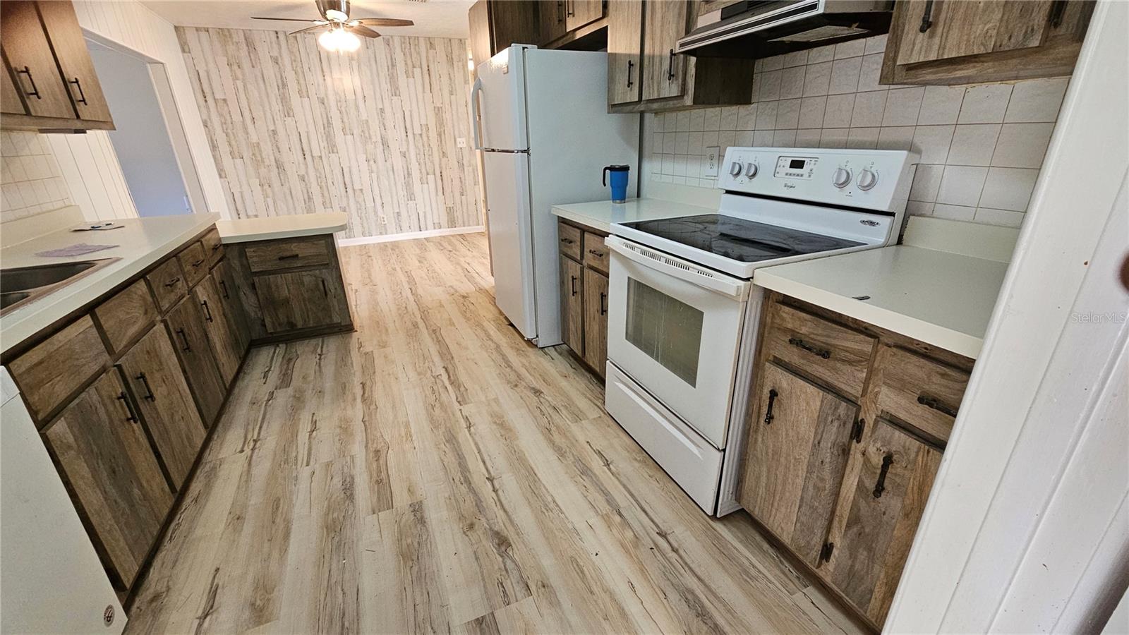 Image 5 of 28 For 5327 11th Street