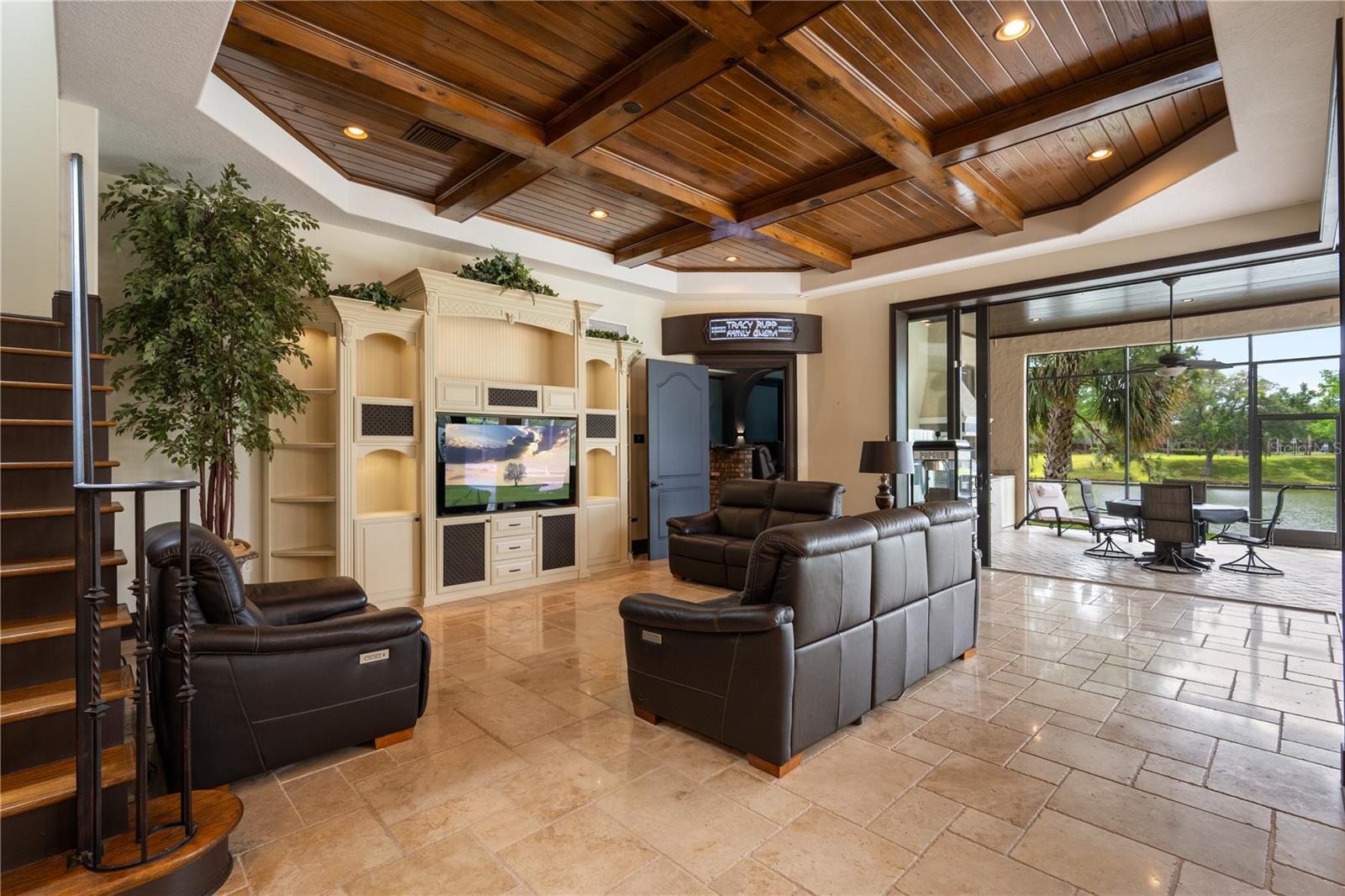 Image 17 of 57 For 859 Isle Point