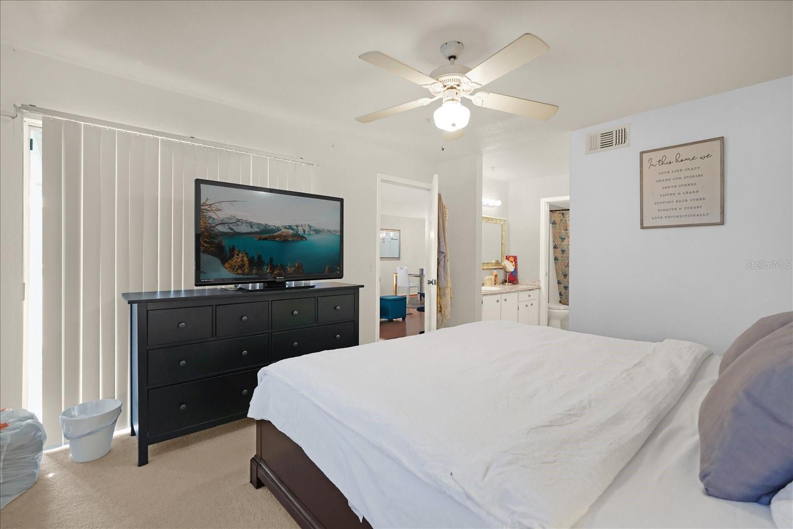 Image 14 of 22 For 13803 Fairway Island Drive 1626