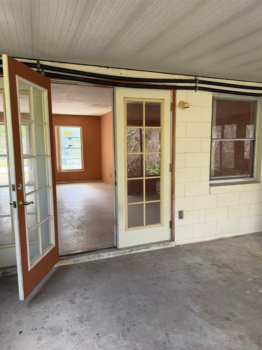 Image 6 of 13 For 120 Fairfax Avenue