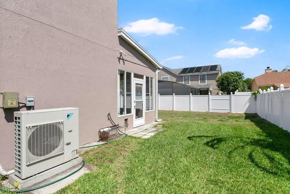 Listing photo id 38 for 3403 Gatlin Place Circle