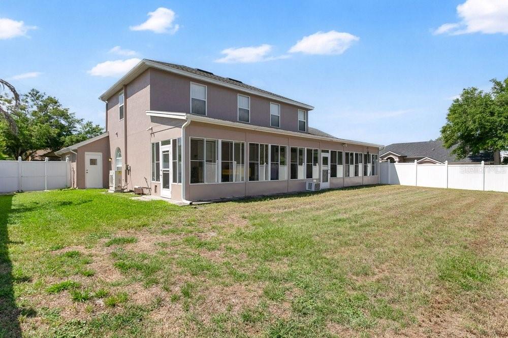 Listing photo id 39 for 3403 Gatlin Place Circle