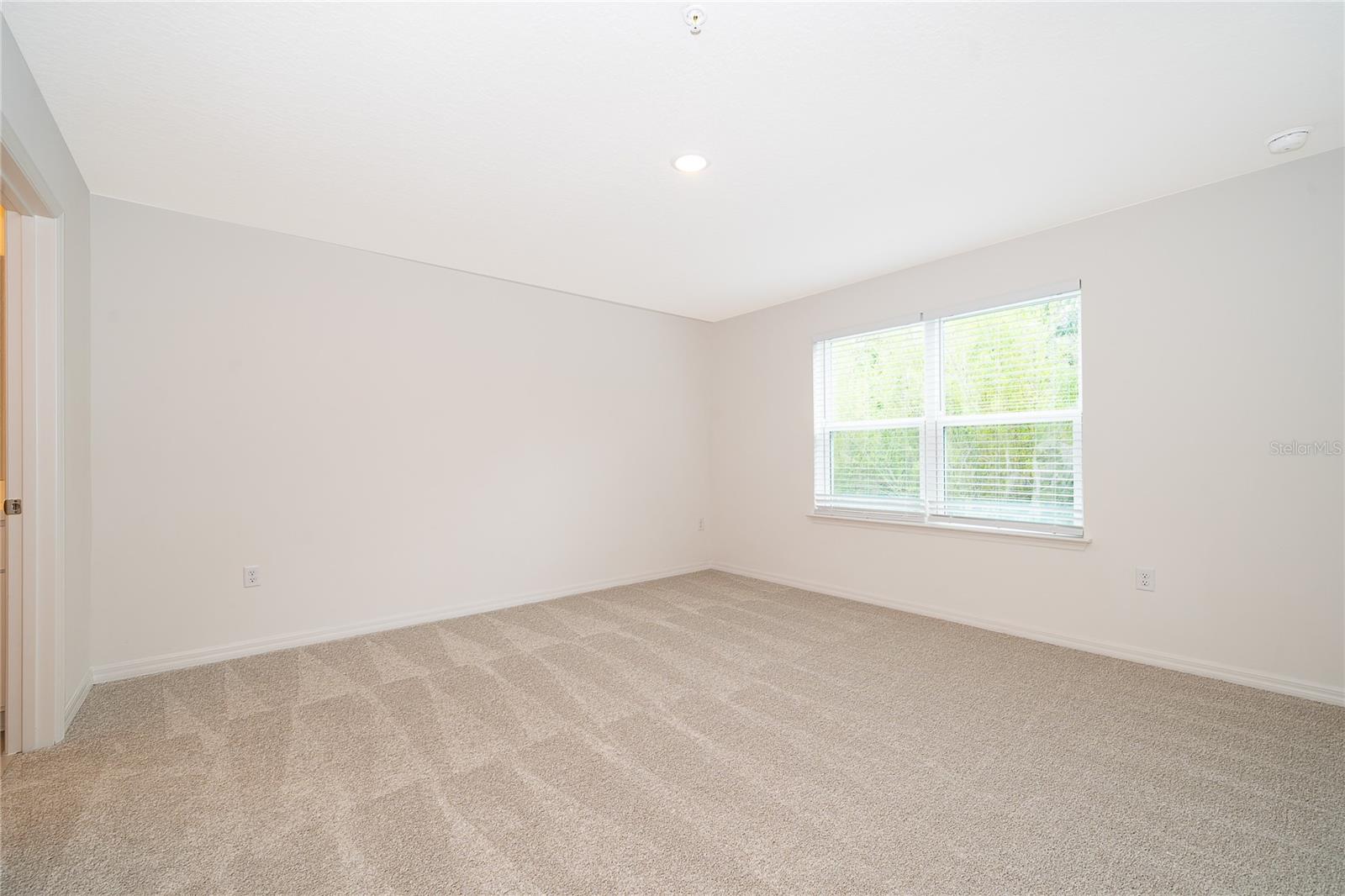 Image 23 of 32 For 5261 Luisa Court