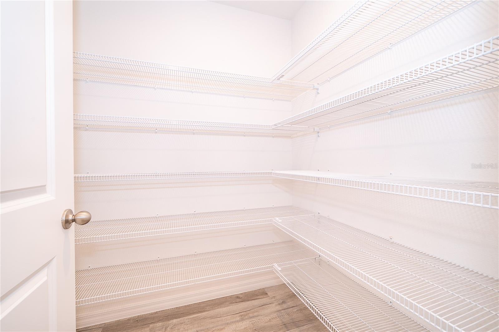 Image 9 of 32 For 5261 Luisa Court